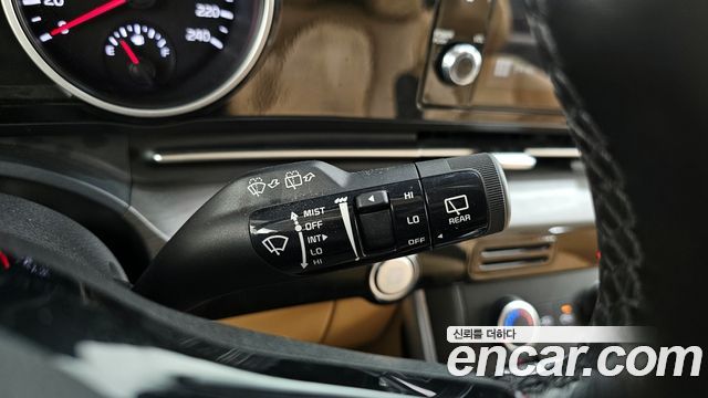 Kia Carnival (IV) Diesel 9-Seater Prestige 2022 — фото 29