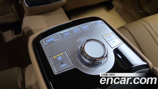 Genesis G80 (RG3) Gasoline 2.5 Turbo AWD 2025 — фото 18