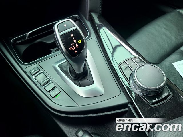 BMW 4 Series (F32) 420i Luxury GranCoupe 2018 — фото 16