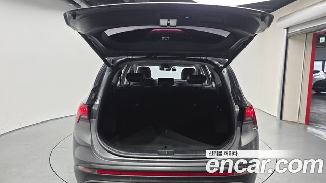 Hyundai Santa Fe Diesel 2.2 2WD Prestige 2021 — фото 20