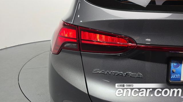 Hyundai Santa Fe Diesel 2.2 2WD Prestige 2021 — фото 23