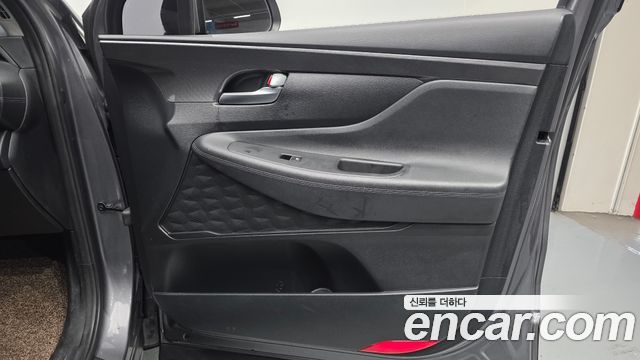 Hyundai Santa Fe Diesel 2.2 2WD Prestige 2021 — фото 31