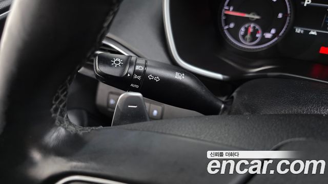 Hyundai Santa Fe Diesel 2.2 2WD Prestige 2021 — фото 32
