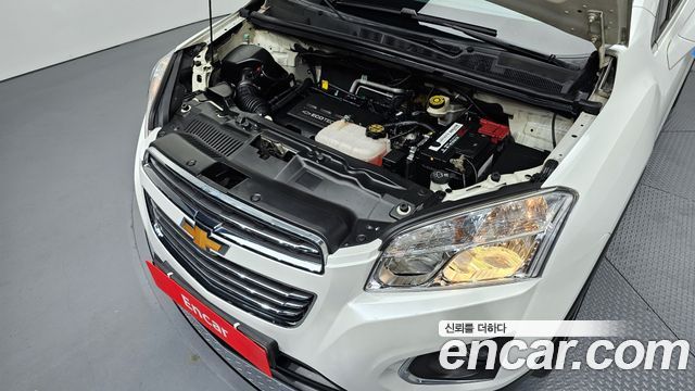 Chevrolet Trax 1.4 LT Leather Package 2015 — фото 6