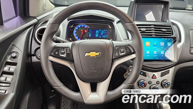 Chevrolet Trax 1.4 LT Leather Package 2015 — фото 14