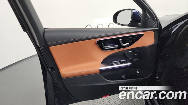 Mercedes-Benz C-Class (W206) C300 AMG Line 2022 — фото 24