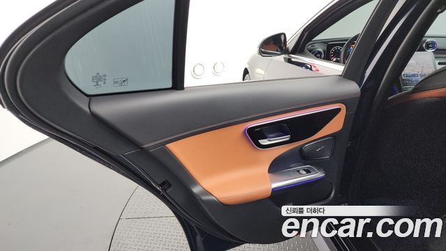 Mercedes-Benz C-Class (W206) C300 AMG Line 2022 — фото 25