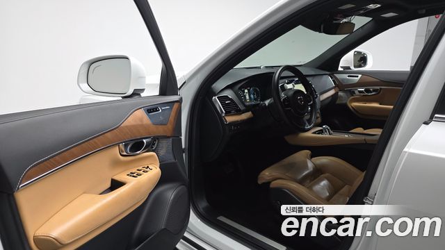Volvo XC90 (II) T8 Inscription Hybird 2018 — фото 10
