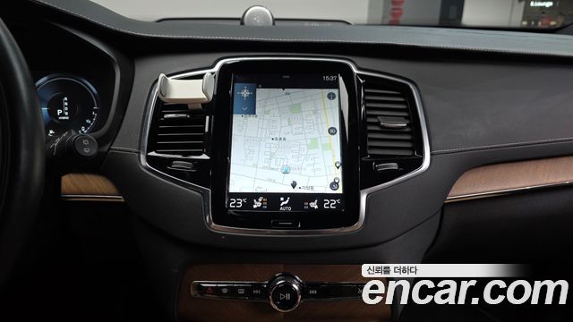 Volvo XC90 (II) T8 Inscription Hybird 2018 — фото 13