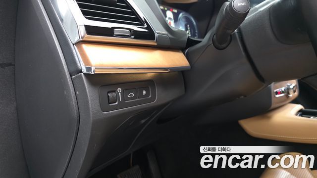 Volvo XC90 (II) T8 Inscription Hybird 2018 — фото 27
