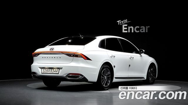 Hyundai Grandeur (IG) 2.5 Premium Choice 2021 — фото 2
