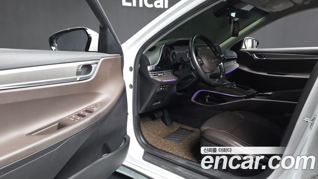 Hyundai Grandeur (IG) 2.5 Premium Choice 2021 — фото 10