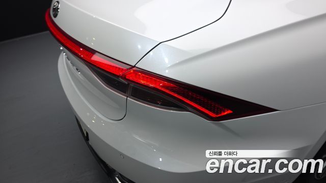 Hyundai Grandeur (IG) 2.5 Premium Choice 2021 — фото 23