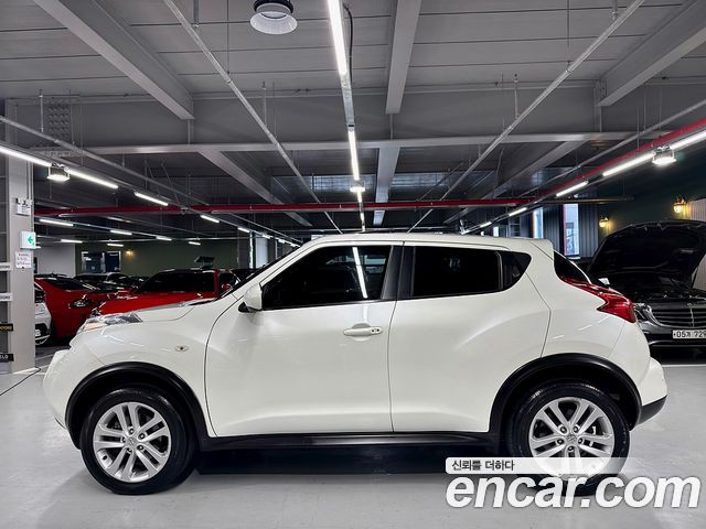 Nissan Juke 1.6 SV F15 2014 — фото 4