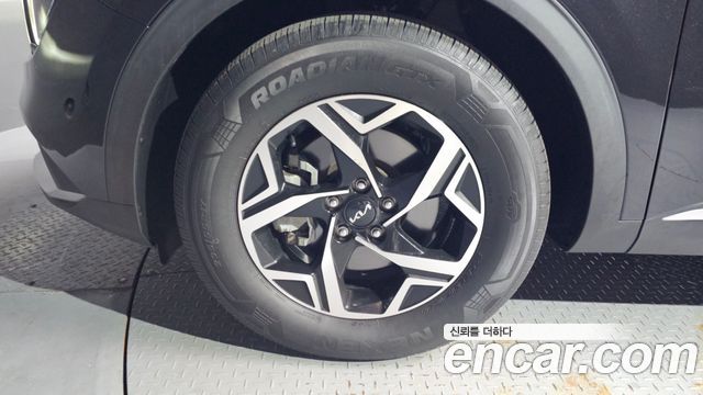 Kia Sportage (V) Gasoline 1.6 Turbo 2WD Prestige 2022 — фото 5