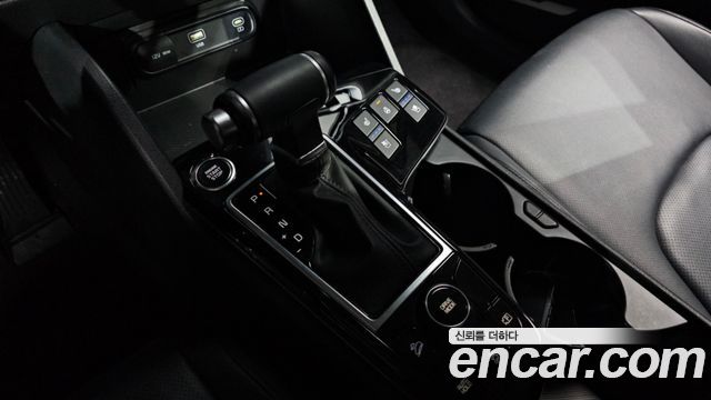 Kia Sportage (V) Gasoline 1.6 Turbo 2WD Prestige 2022 — фото 9