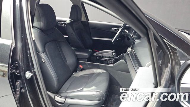 Kia Sportage (V) Gasoline 1.6 Turbo 2WD Prestige 2022 — фото 11