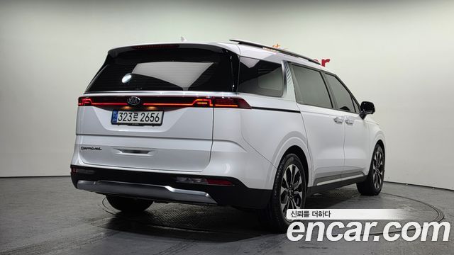 Kia Carnival (IV) Diesel 9-Seater Signature 2021 — фото 2