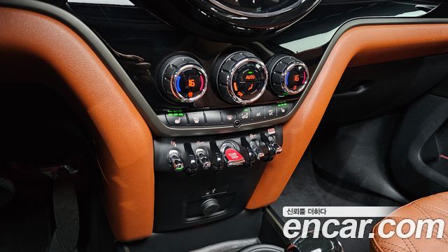 MINI Cooper S Countryman ALL4 Classic 2nd 2022 — фото 17