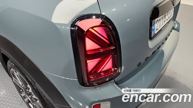 MINI Cooper S Countryman ALL4 Classic 2nd 2022 — фото 23