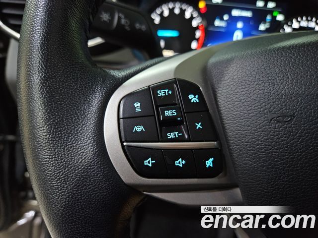 Ford Explorer (VI) 2.3 LimIted 4WD 2021 — фото 18