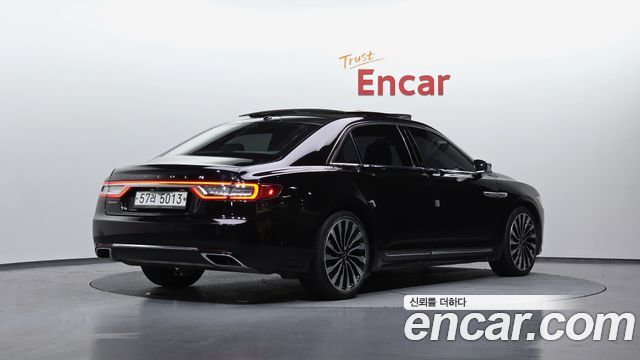 Lincoln Continental (X) 3.0 Presidential AWD 2017 — фото 2