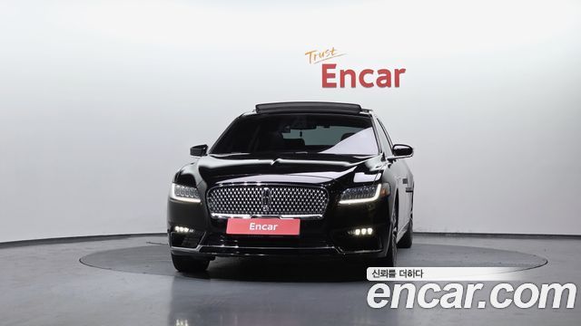 Lincoln Continental (X) 3.0 Presidential AWD 2017 — фото 3