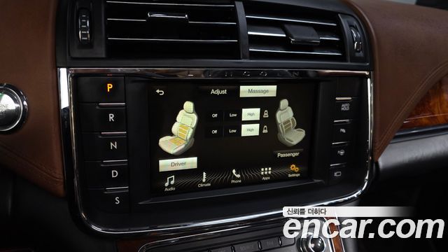 Lincoln Continental (X) 3.0 Presidential AWD 2017 — фото 16