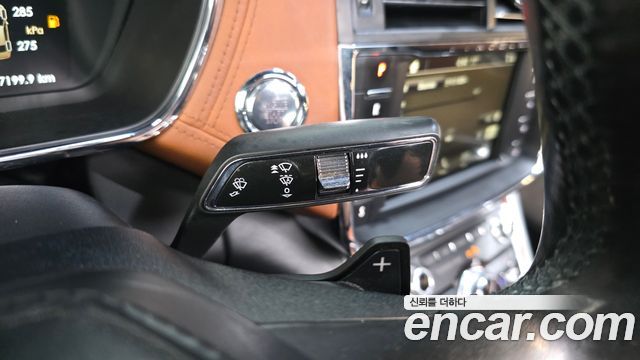 Lincoln Continental (X) 3.0 Presidential AWD 2017 — фото 28