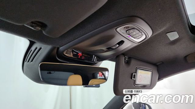 Volvo XC40 B4 Inscription 2021 — фото 17