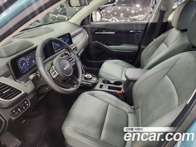 Kia Seltos Gasoline 2.0 2WD Gravity 2024 — фото 10