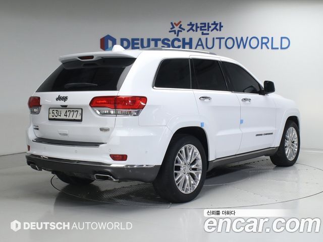 Jeep Grand Cherokee 3.0 Diesel Overland Summit WK2 2018 — фото 2