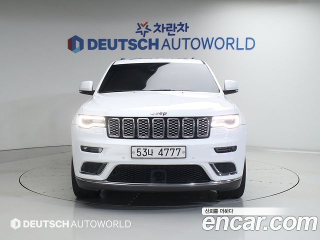 Jeep Grand Cherokee 3.0 Diesel Overland Summit WK2 2018 — фото 3