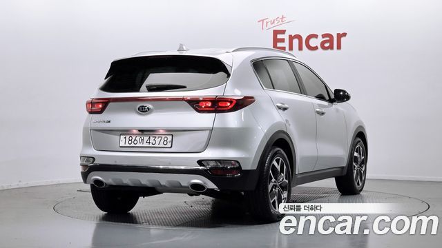 Kia Sportage The Bold Diesel 2.0 2WD Prestige 2021 — фото 2