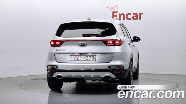 Kia Sportage The Bold Diesel 2.0 2WD Prestige 2021 — фото 4