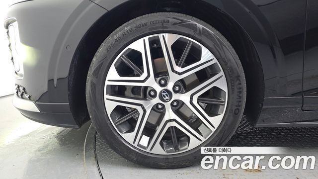 Hyundai Grandeur (GN7) 2,5 Gasoline 2WD Premium 2023 — фото 5