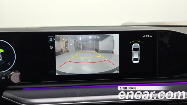 Hyundai Grandeur (GN7) 2,5 Gasoline 2WD Premium 2023 — фото 18
