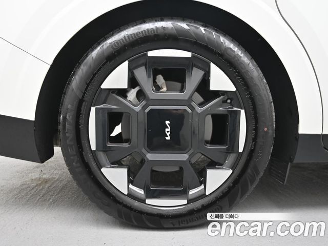 Kia Carnival (IV) Gasoline 9-Seater Hi Limousine (7-seater Limousine(Special vehicle) 2024 — фото 5