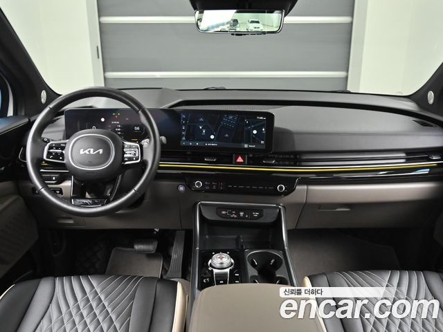 Kia Carnival (IV) Gasoline 9-Seater Hi Limousine (7-seater Limousine(Special vehicle) 2024 — фото 7