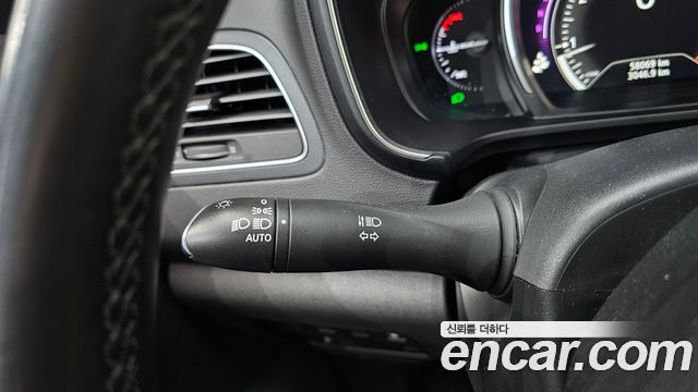 Renault Korea QM6 2.0 GDe RE 2WD 2021 — фото 17