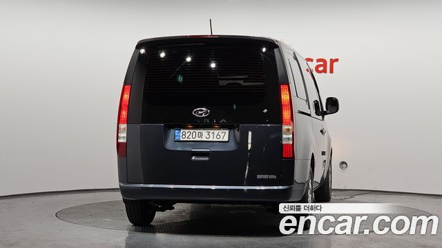 Hyundai Staria Cargo 5-Seater Modern 2022 — фото 4