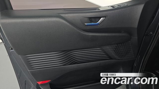 Hyundai Staria Cargo 5-Seater Modern 2022 — фото 24