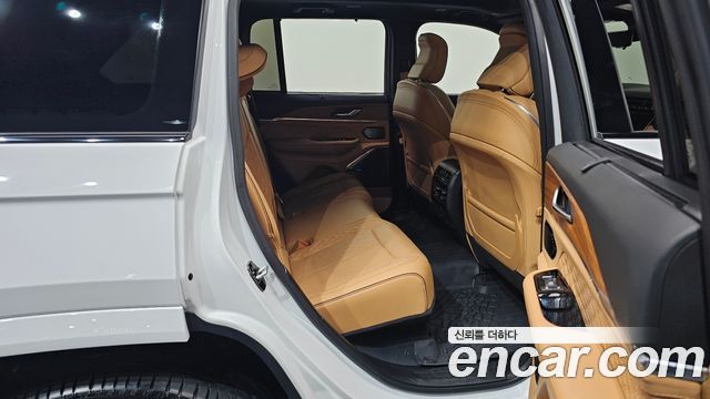 Jeep Grand Cherokee (WL) 4xe Summit Reserve 2023 — фото 11