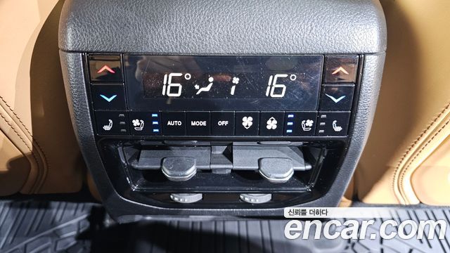 Jeep Grand Cherokee (WL) 4xe Summit Reserve 2023 — фото 18
