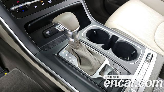 Kia Carnival (IV) Diesel 9-Seater Prestige 2022 — фото 9