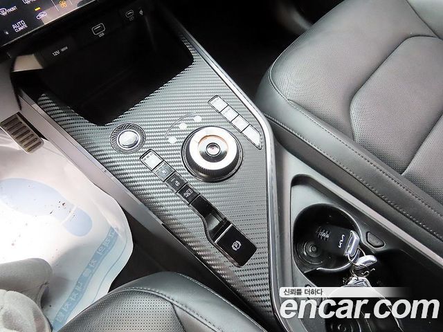 Kia Niro Signature 2022 — фото 15