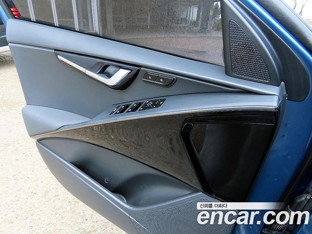 Kia Niro Signature 2022 — фото 16