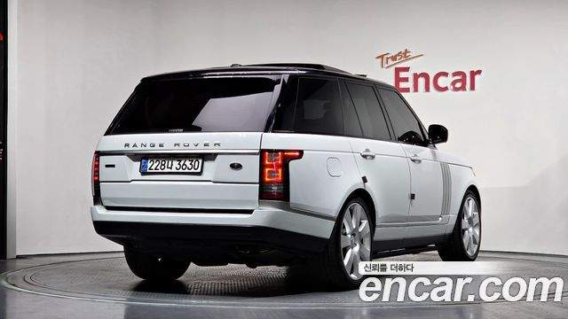 Land Rover Range Rover (IV) 4.4 SDV8 AB DIESEL 2016 — фото 2