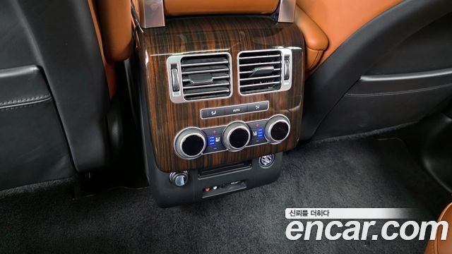Land Rover Range Rover (IV) 4.4 SDV8 AB DIESEL 2016 — фото 20