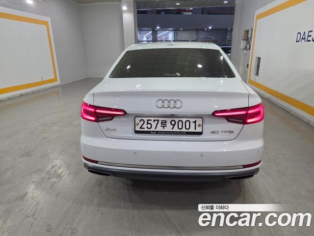 Audi A4 (B9) 40 TFSI Premium 2019 — фото 5